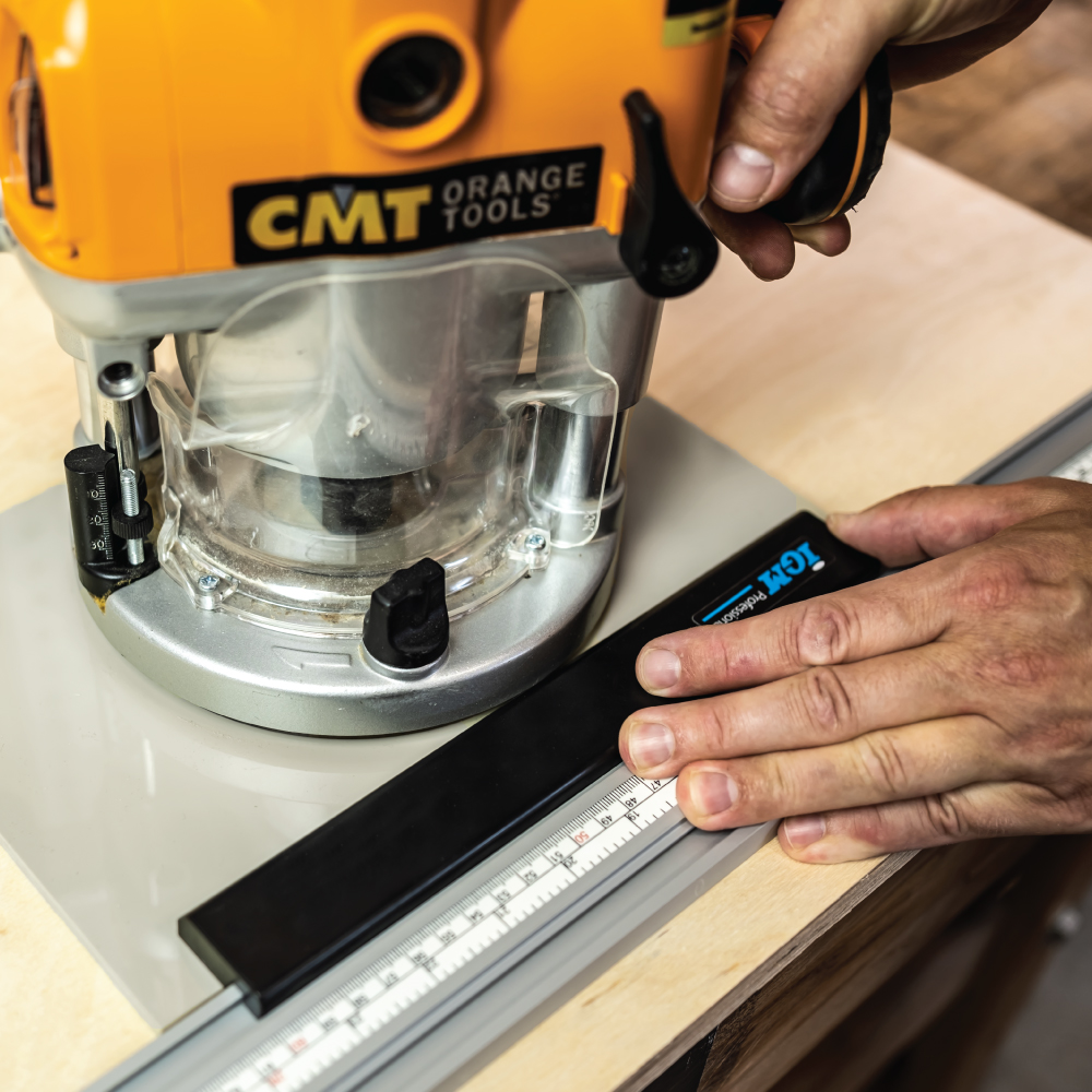 IGM Universal-Führungsbasis für Klemmschiene mit Messskala