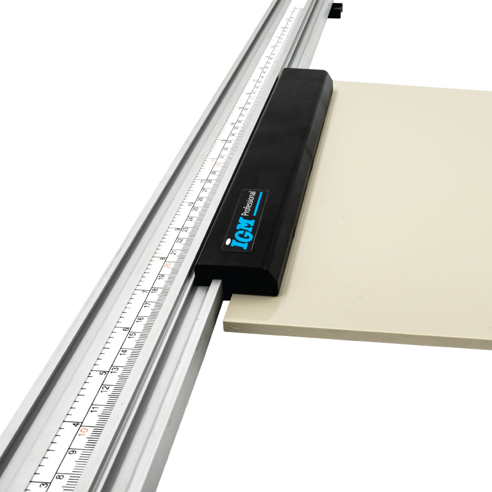 IGM Universal-Führungsbasis für Klemmschiene mit Messskala