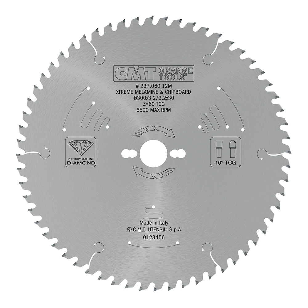 CMT Xtreme Kreissägeblatt mit polykristallinem Diamant für beschichtete Platten